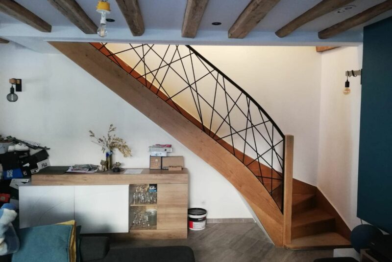 Rénovation d'un escalier en bois à Orléans